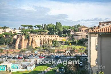 TRIESTE - VIA SPALATO - TRILOCALE - PANORAMICO