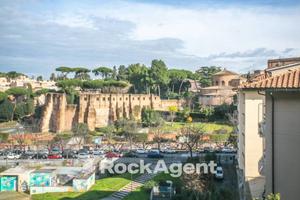 TRIESTE - VIA SPALATO - TRILOCALE - PANORAMICO