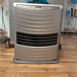 Stufa Zibro LC 30 e pompa manuale travaso liquidi