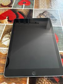 iPad 6gen 32gb WiFi Silver - buono stato