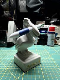 Scultura portapenne PELIKAN