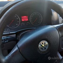GOLF CONVENIENTE VERAMENTE BELLA E IN ORDINE