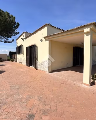 VILLA SINGOLA A FOGGIA
