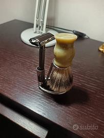 Rasoio di Sicurezza con pennello e sostegno