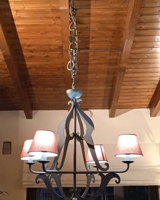 LAMPADARIO IN FERRO
