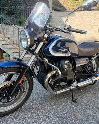Moto Guzzi V7 850 Special