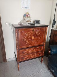 mobiletto porta liquori 