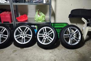 Cerchi in lega 17 Originali Audi A1 + Gomme