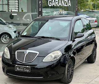 Lancia Ypsilon 1.2 Oro