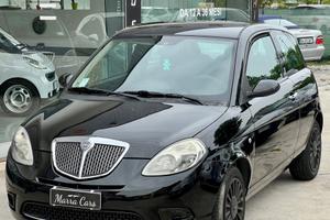Lancia Ypsilon 1.2 Oro