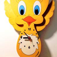 Orologio Artigianale con pendo in Legno di Titti