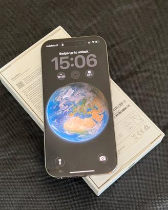 iPhone 16 Pro 256GB Titanio Naturale - Come Nuovo