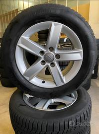 4 cerchi audi 16 pollici con gomme invernali