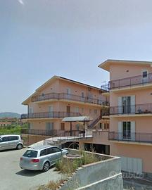 Ufficio arredato a torrenova