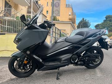 Yamaha tmax 560 tech Max