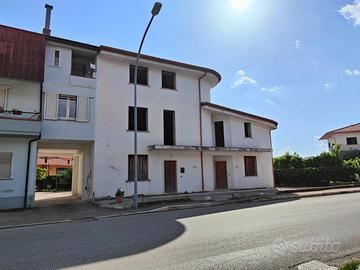 Villa singola al centro