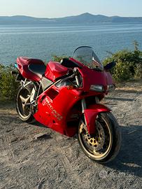 Ducati 748 s