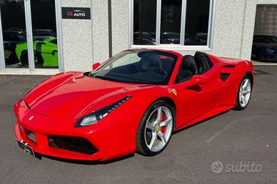 Ferrari 488 Spider 3.9 dct SOLLEVATORE/ ROSSO