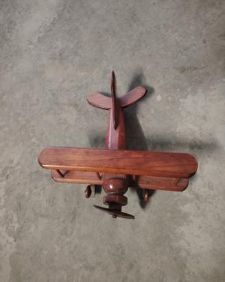aereo in legno fatto a mano 