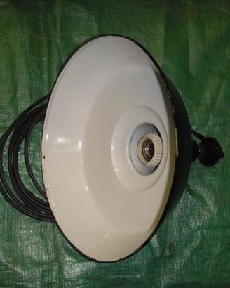 Lampada industriale a cappellone vintage