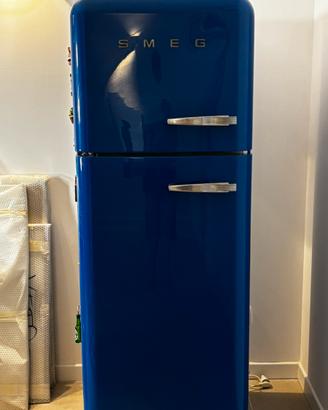 Frigorifero SMEG blu stile vintage