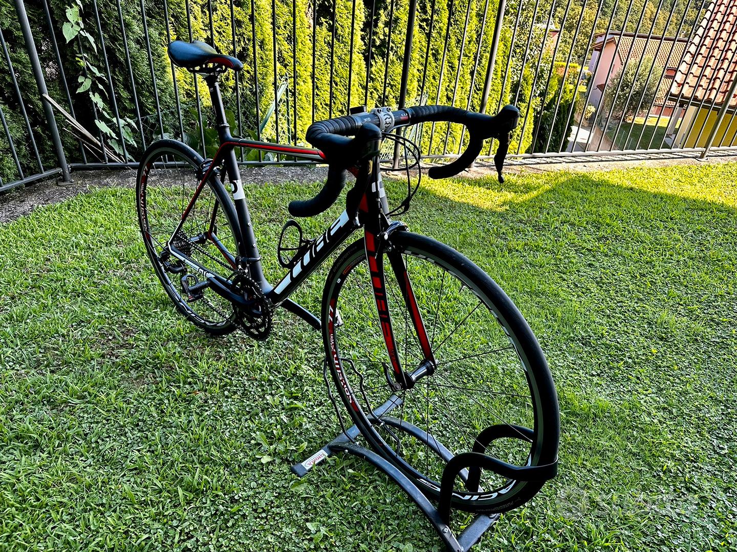 Bicicletta corsa uomo. CUBE Peloton 105 Shimano - Biciclette In vendita a  Genova