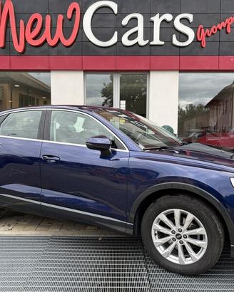 Audi Q3 Sportback 35 Sportback 2.0 tdi Business s-