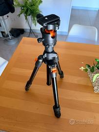 Treppiede fotocamera e smartphone