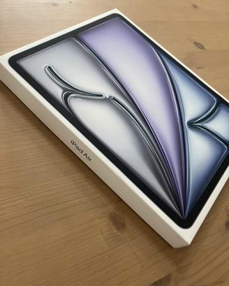 iPad Air 13” M2 128GB Wi-Fi + Cover + Borsa