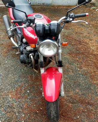 Kawasaki ZR 7