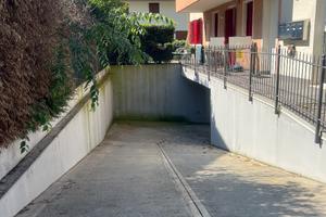 Garage su palazzina di 4 unità no spese cond