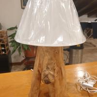Lampada in legno artigianale