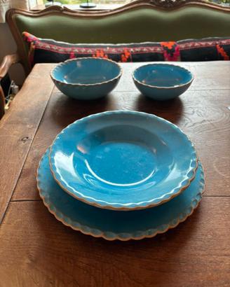 SET PIATTI AZZURRI TERRACOTTA