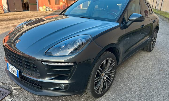 PORSCHE MACAN S