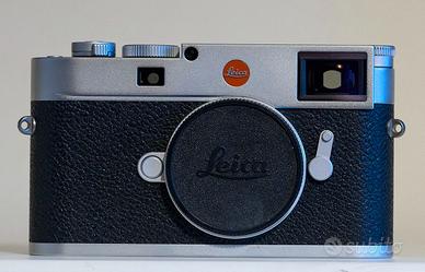 Leica M11 con Visoflex 2