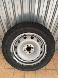 Cerchi e gomme Fiat Fiorino 195 65 R15