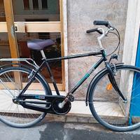 Bicicletta uomo con ricambi nuovi
