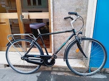 Bicicletta uomo con ricambi nuovi