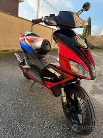 scooter Aprilia Sr 50 