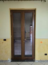 Infissi in pvc R 40 color noce  vetro camera