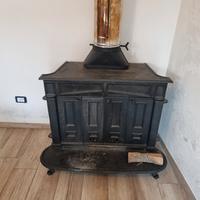 Stufa a legna/caminetto