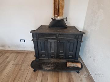 Stufa a legna/caminetto