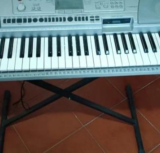 Yamaha PSR-450 tastiera (PREZZO TRATTABILE)