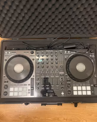 Pioneer DDJ-1000 + case Magma XL