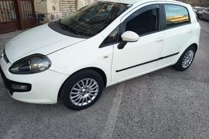 Grande Punto Evo 5 porte 75CV neopatentati pochiKm