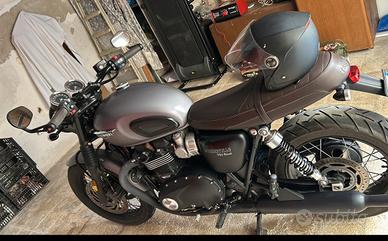 Bonneville T 120 black