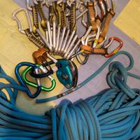 materiale arrampicata usato