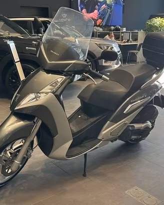 Peugeot Geopolis 400