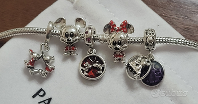 Charm Minnie e Mickey