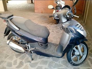 Peugeot 200 cc – circa 7.500 km
